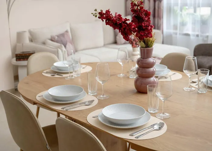 Διαμέρισμα Exclusive In With 2 Parking Spaces, Desk And Air Conditioned Living By Renters Prestige