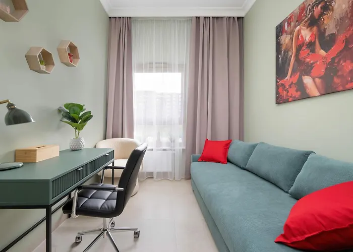 Exclusive In With 2 Parking Spaces, Desk And Air Conditioned Living By Renters Prestige Διαμέρισμα